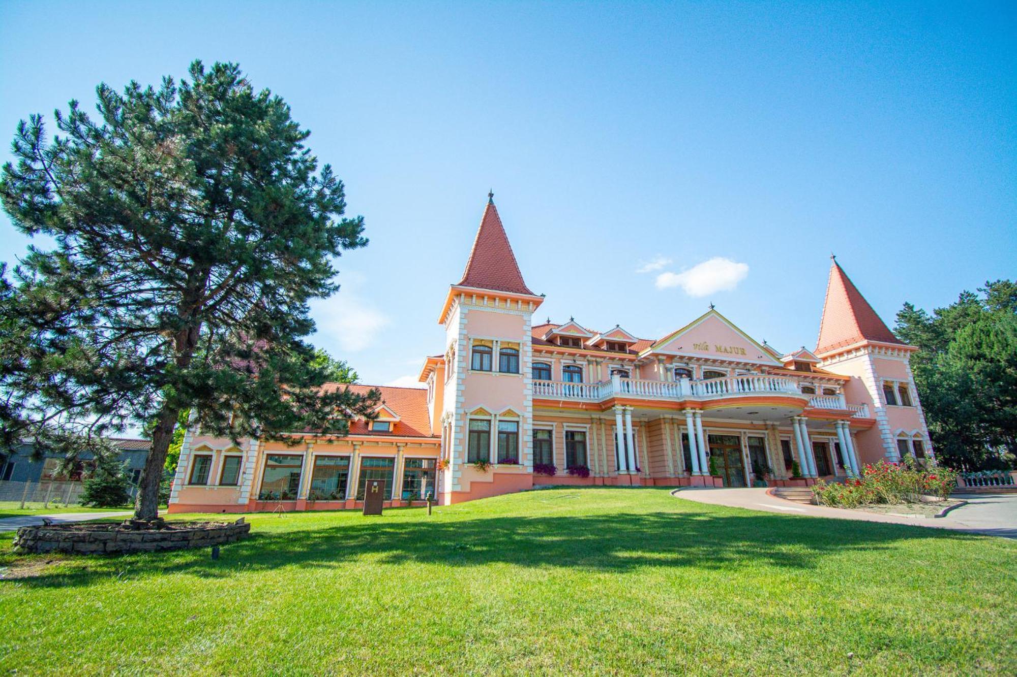 Hotel Villa Majur Subotica Zewnętrze zdjęcie