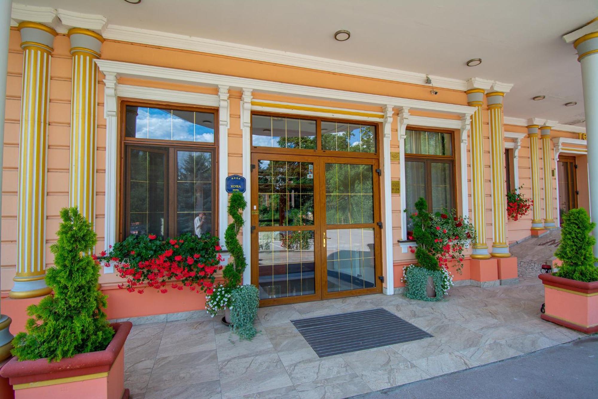 Hotel Villa Majur Subotica Zewnętrze zdjęcie